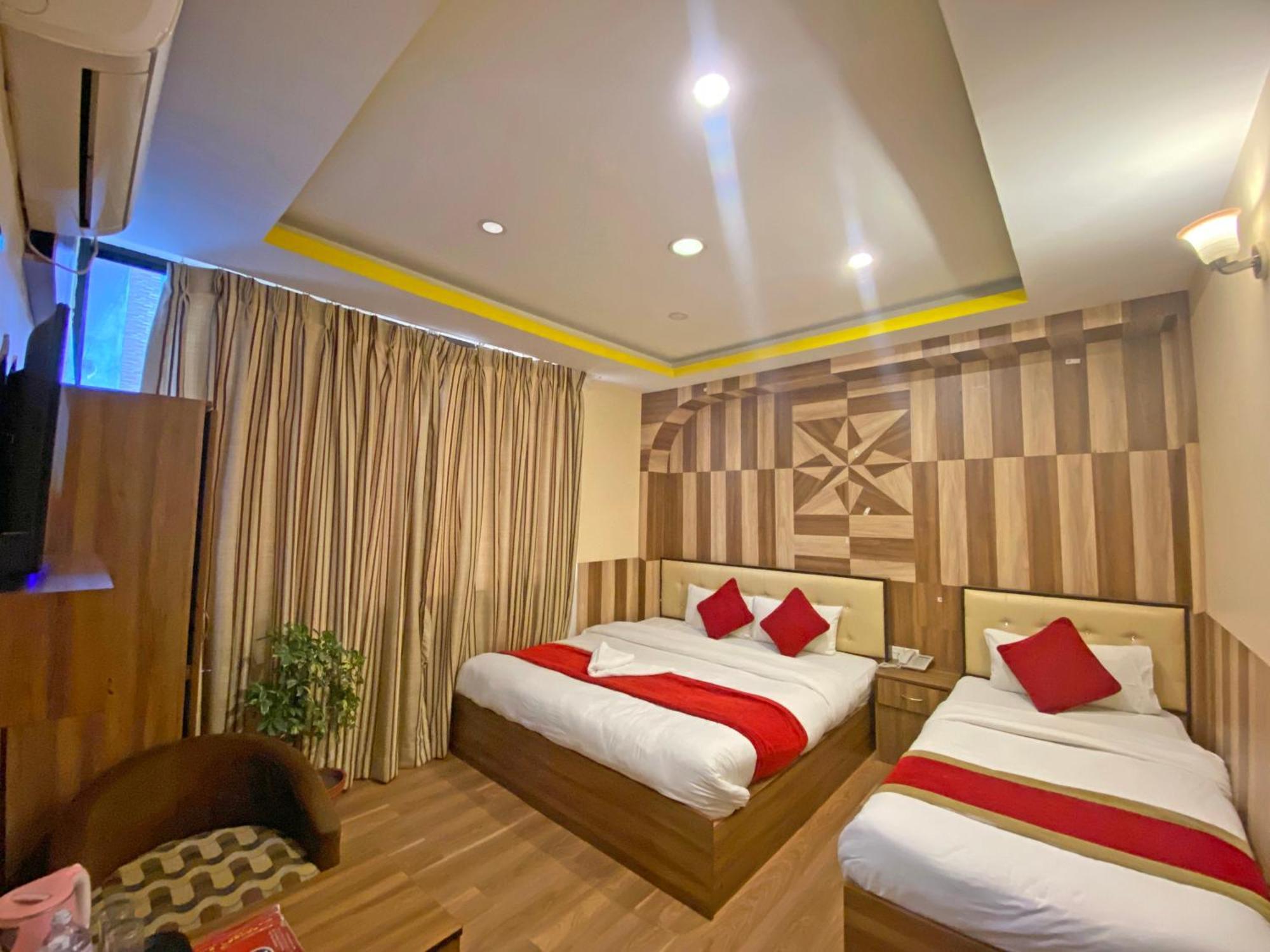 Hotel Airport Holiday Katmandu Dış mekan fotoğraf