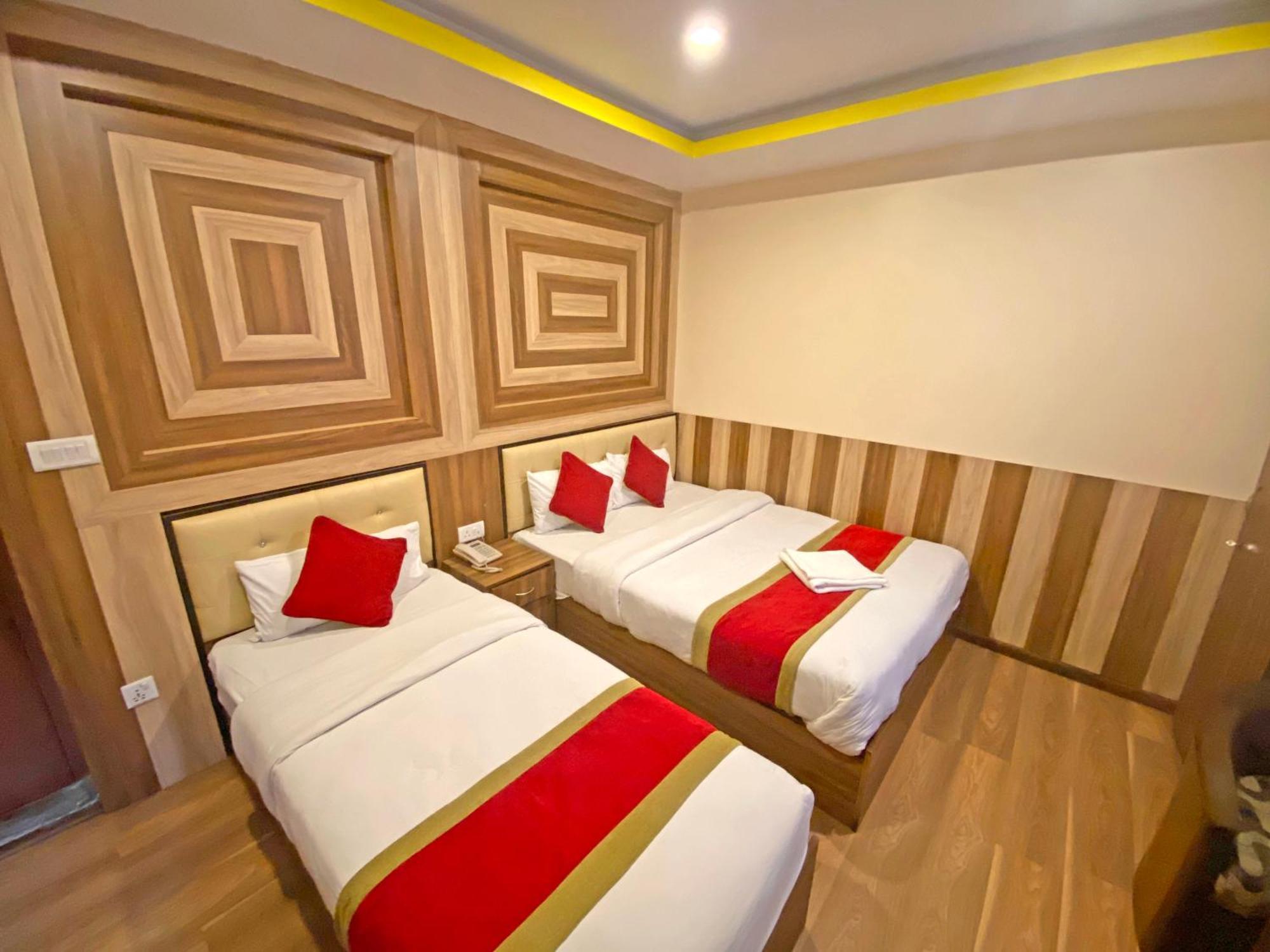 Hotel Airport Holiday Katmandu Dış mekan fotoğraf