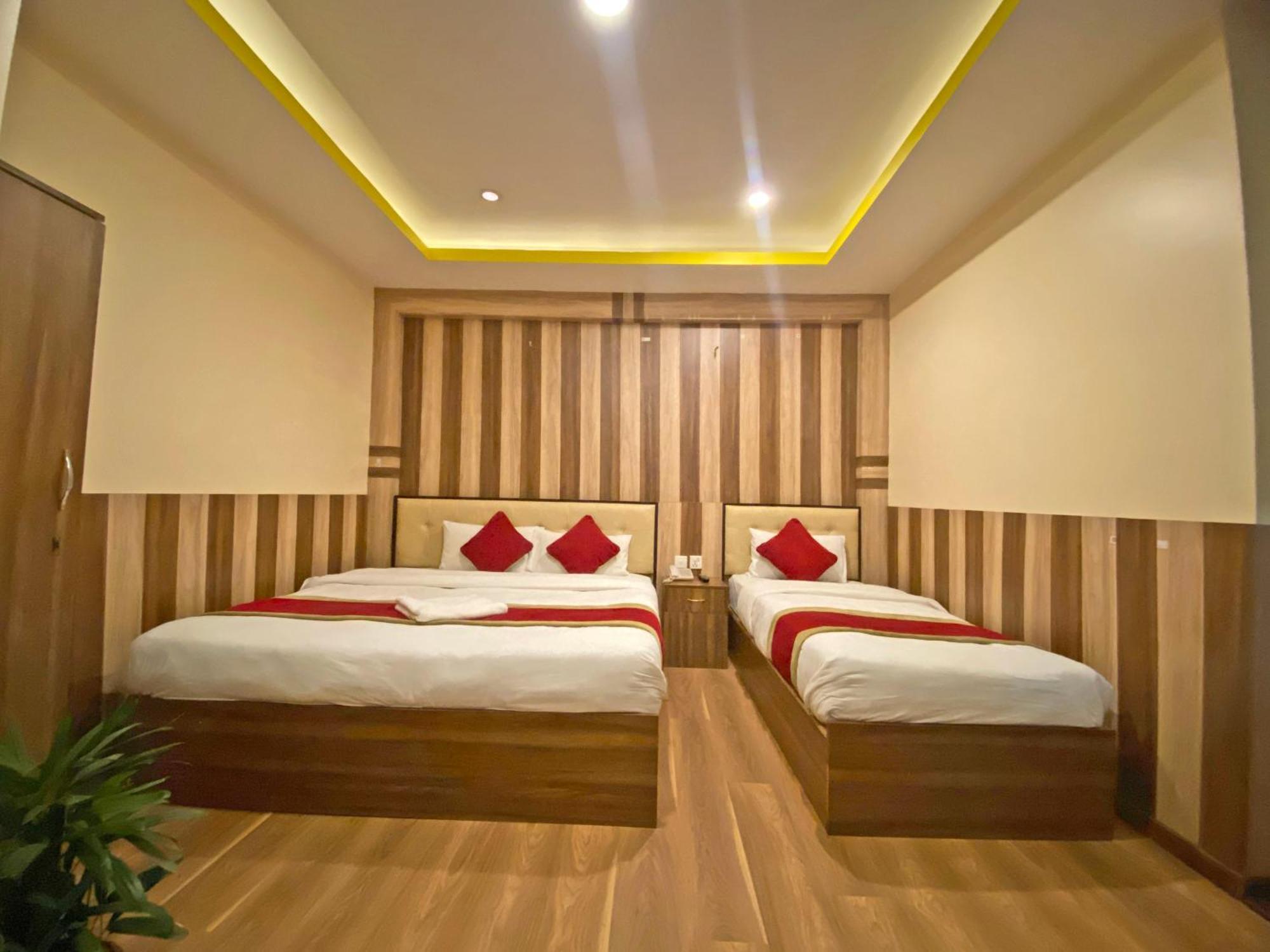 Hotel Airport Holiday Katmandu Dış mekan fotoğraf